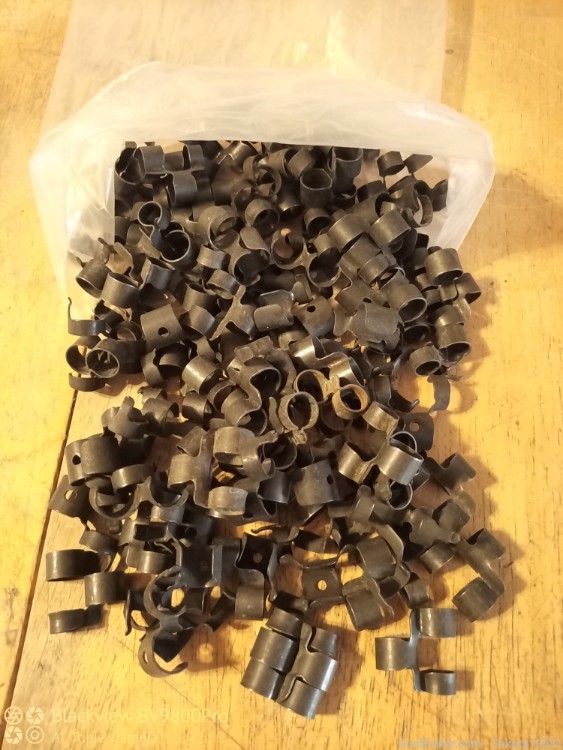 Large lot of .30cal links and links for .30-06 -img-4
