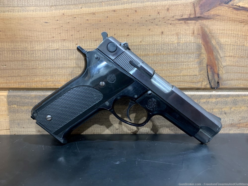 Smith & Wesson 59 9mm 4"-img-0