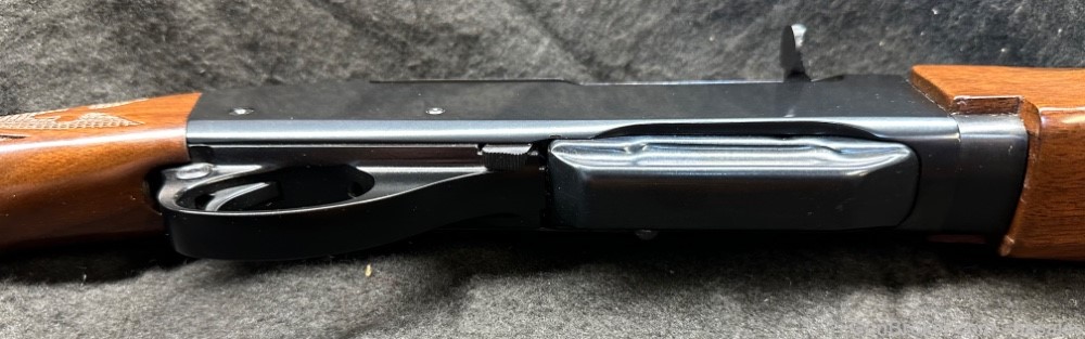 Beautiful Remington 7400 30-06 Semi Auto Rifle 22" Barrel w/Box-img-17