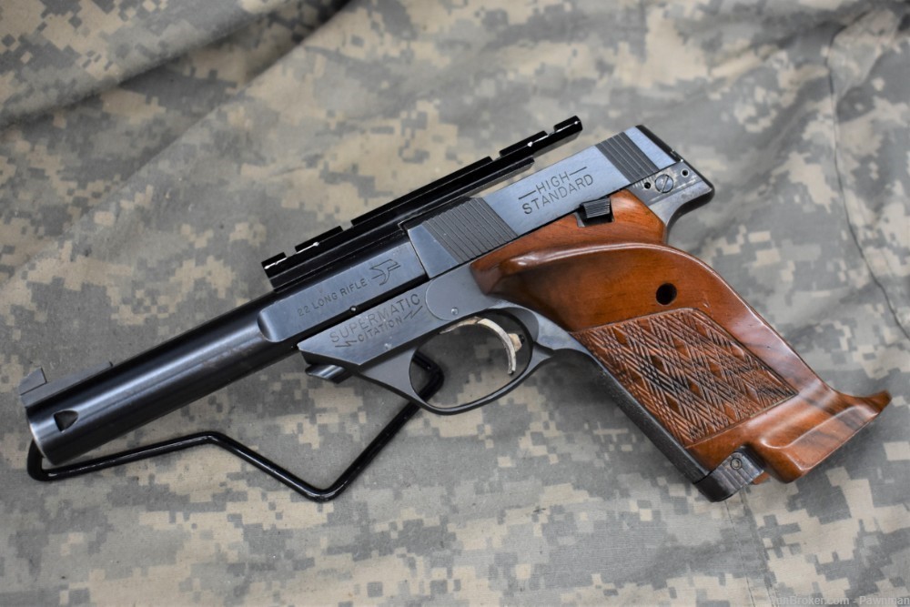 High Standard Supermatic Citation in 22LR  Model 107 Military  made 1973-img-1