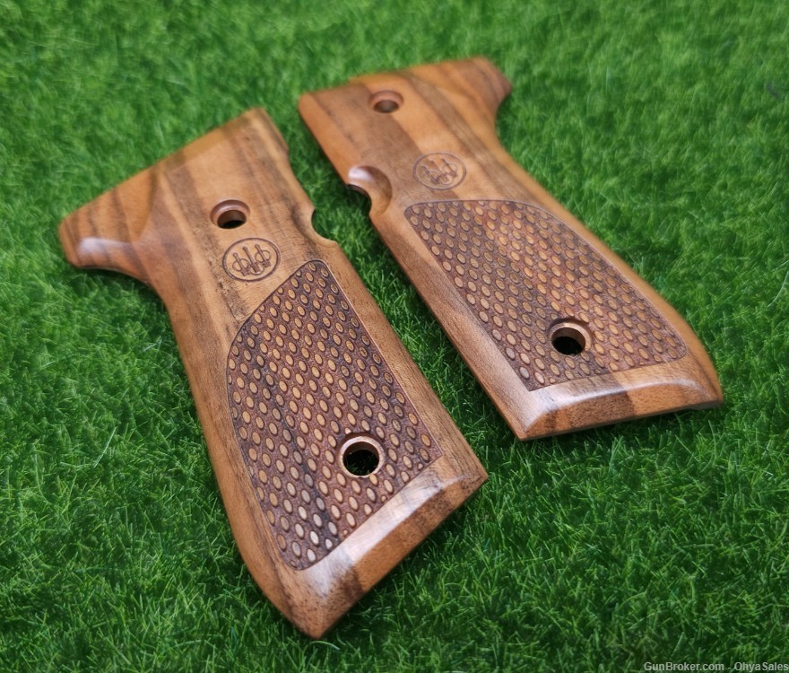 Beretta OEM Replacement Wood Handgun Grips for 92-96 Series Pistols -E00219-img-1