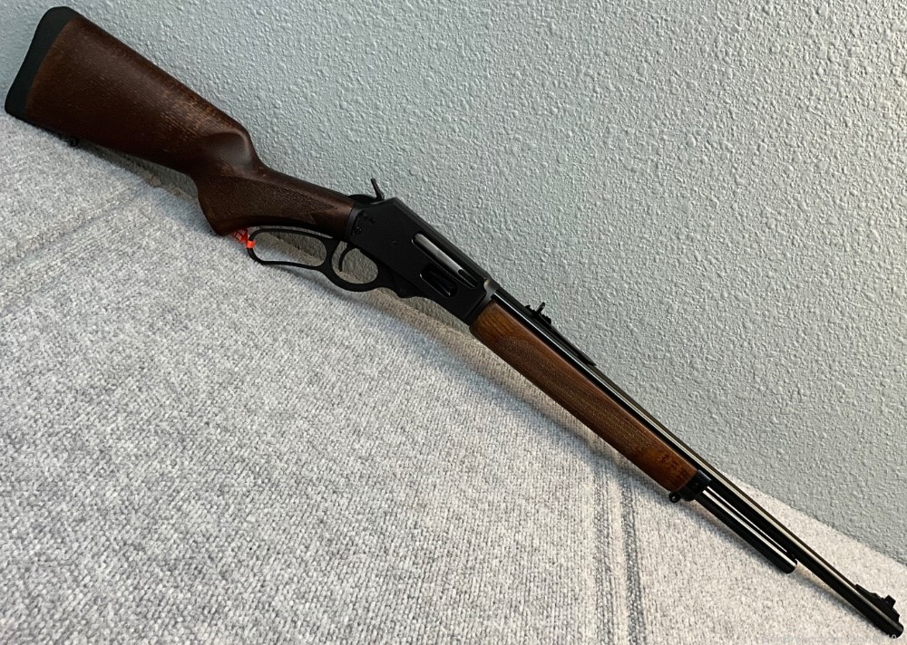 Rossi R95 - Lever Action - 953030201 - 30-30WIN - Black/Walnut - 18211-img-1