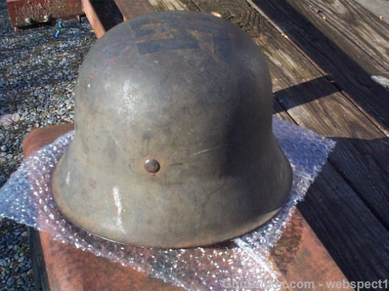 Old M-42 German Military Luftwaffe Helmet with swastika decal-img-5