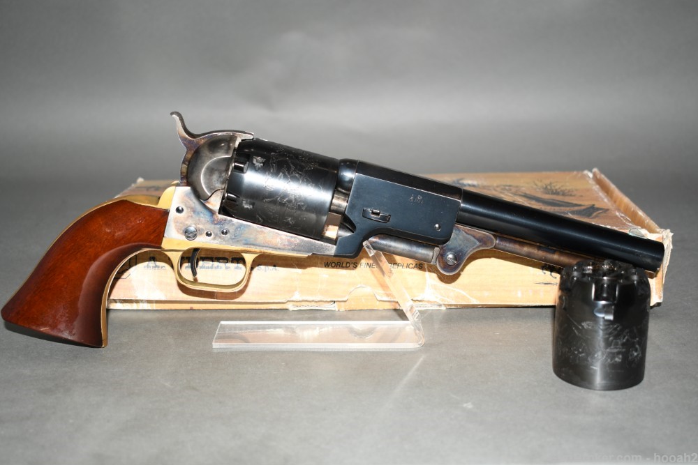 Uberti 3rd Model Dragoon Percussion Revolver 44 Cal W Box Spare Cylinder-img-0