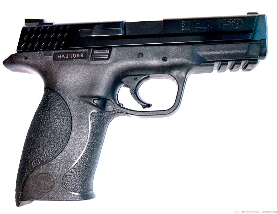 Smith & Wesson M&P 40 .40SW Pistol-img-2
