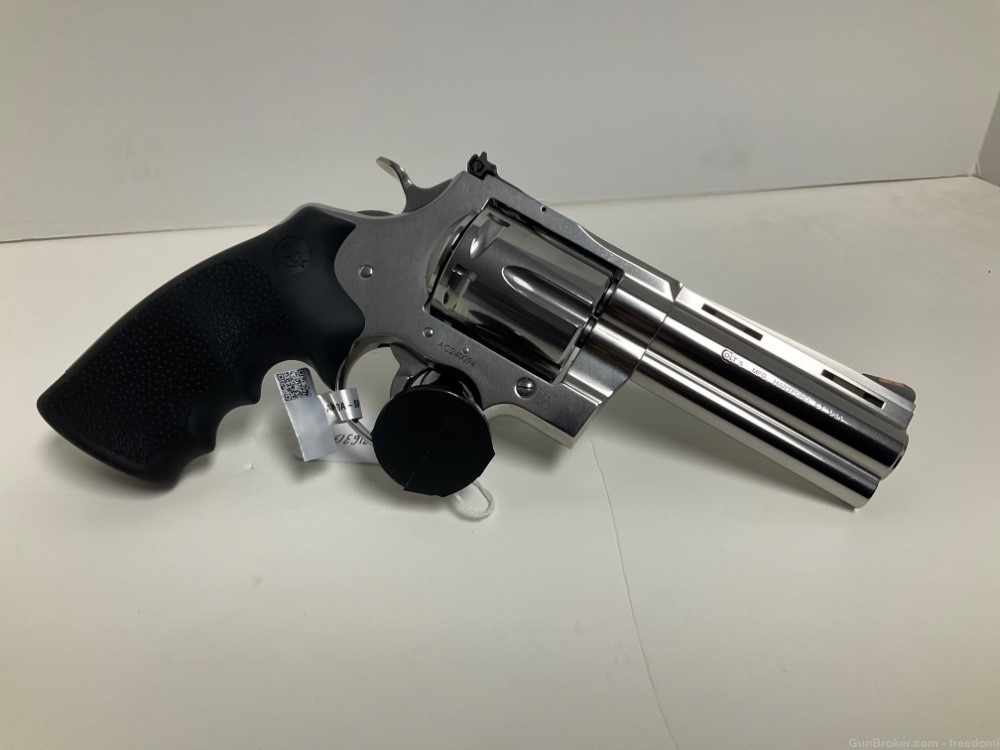Colt Anaconda 4.25” 44 Mag-img-1