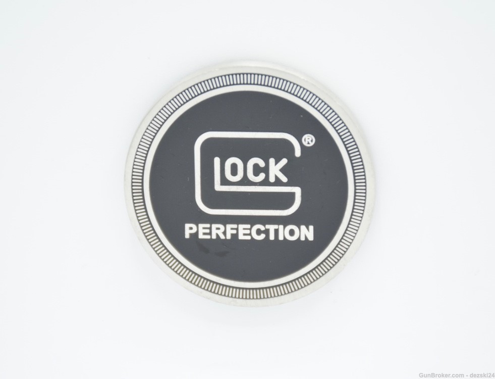 GLOCK PERFECTION "AT EASE GUNNY" CHALLENGE COIN 1944-2018 LIMITED 1 of 500 -img-1
