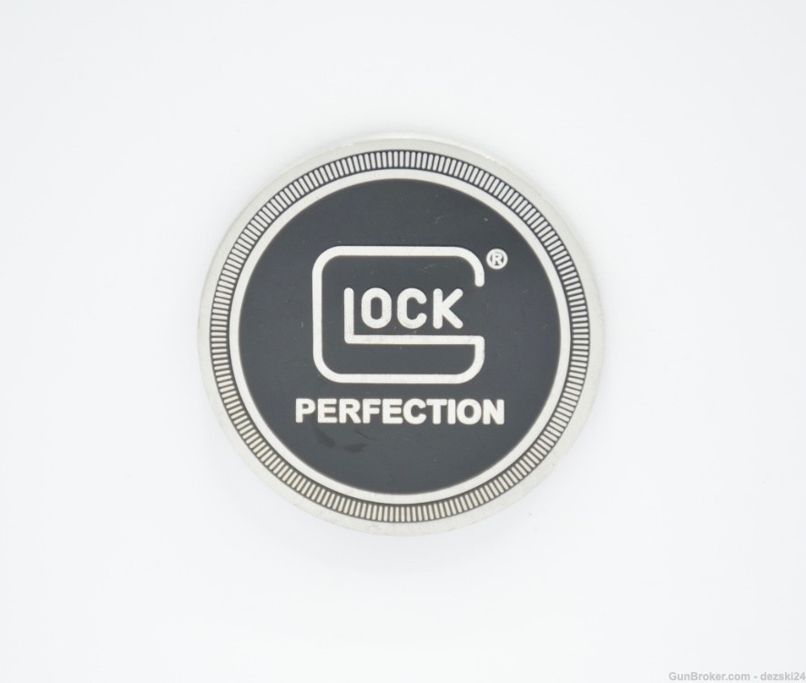 GLOCK PERFECTION "AT EASE GUNNY" CHALLENGE COIN 1944-2018 LIMITED 1 of 500 -img-4