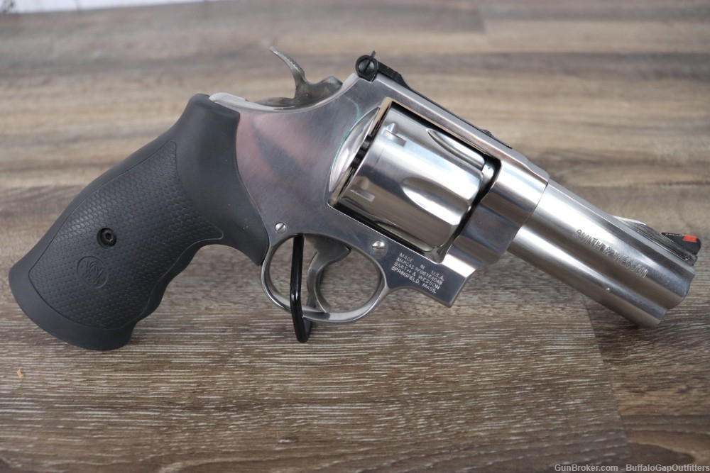 Smith & Wesson 610 Double Action Revolver 10mm-img-1