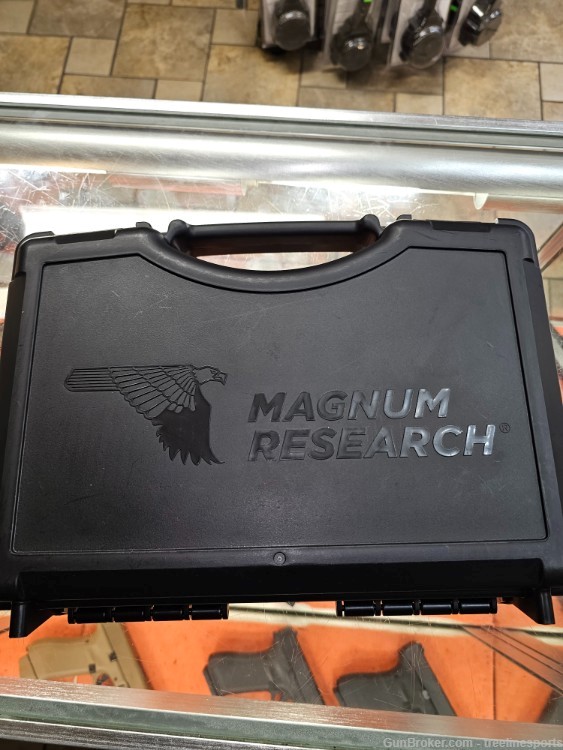 Magnum Research Desert Eagle mark xix-img-4