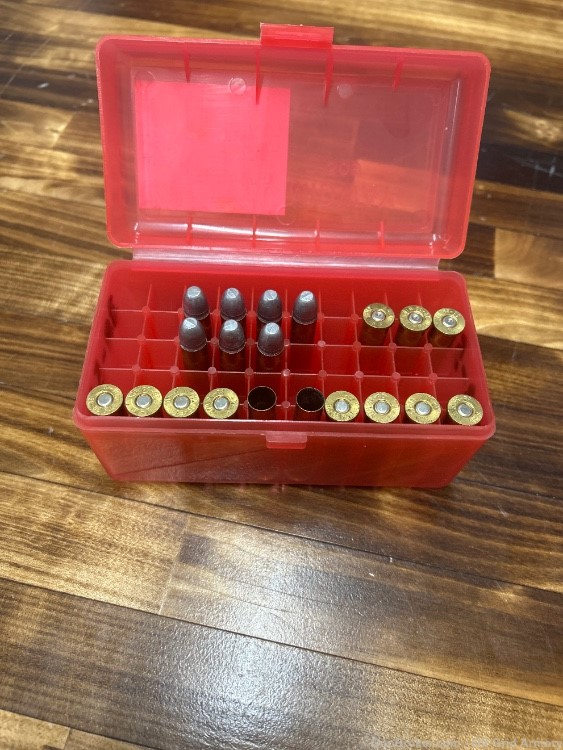 38-55 7 rounds, 10 primed Brass, 3 fired brass-img-1
