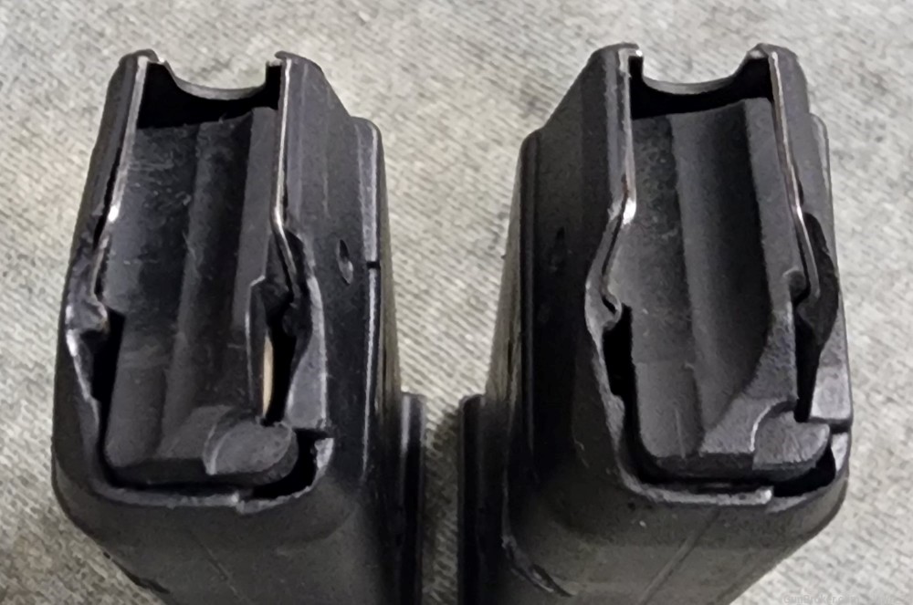 Lot of 2 PRE-BAN Factory Glock 23 .40 S&W Magazines 13 Rounds U Notch-img-5