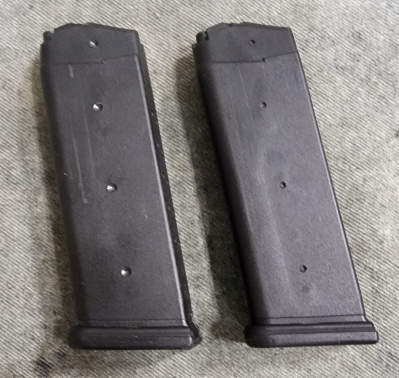 Lot of 2 PRE-BAN Factory Glock 23 .40 S&W Magazines 13 Rounds U Notch-img-3