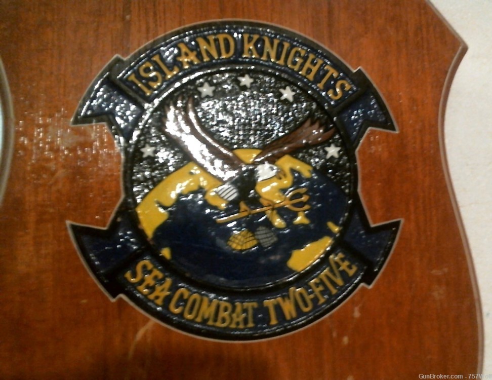 USN Helicopter Expeditionary Sea Combat Force HSC25 "Island Knights" Plaque-img-1