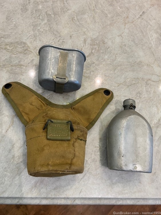 WW2 USMC DOG EAR CANTEEN COVER WITH RARE CANTEEN-img-7