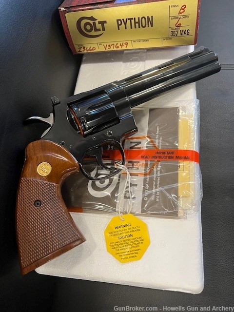 Original Colt Snake Gun,  PYTHON  6" Royal Blue - Pristine as NEW .357 Mag -img-3