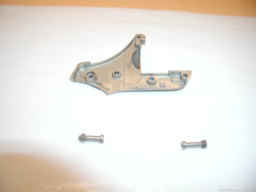 EIG 1960 Starter Pistol Cal .22 Sideplate and two Screws w/ Nuts-img-2