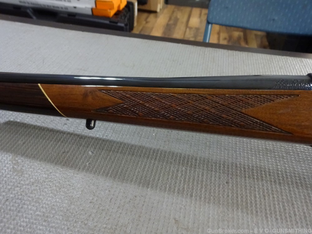 Weatherby MKV Deluxe  .300 WBY mag  26 Inch Barrel  Mark V Weatherby -img-39
