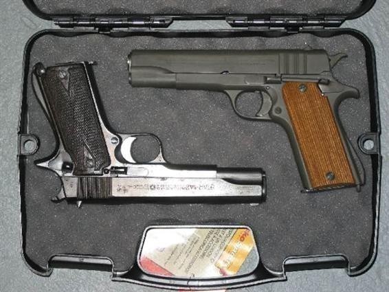 Plano Single Scoped/Dual Pistol Hard Case-NEW-img-2