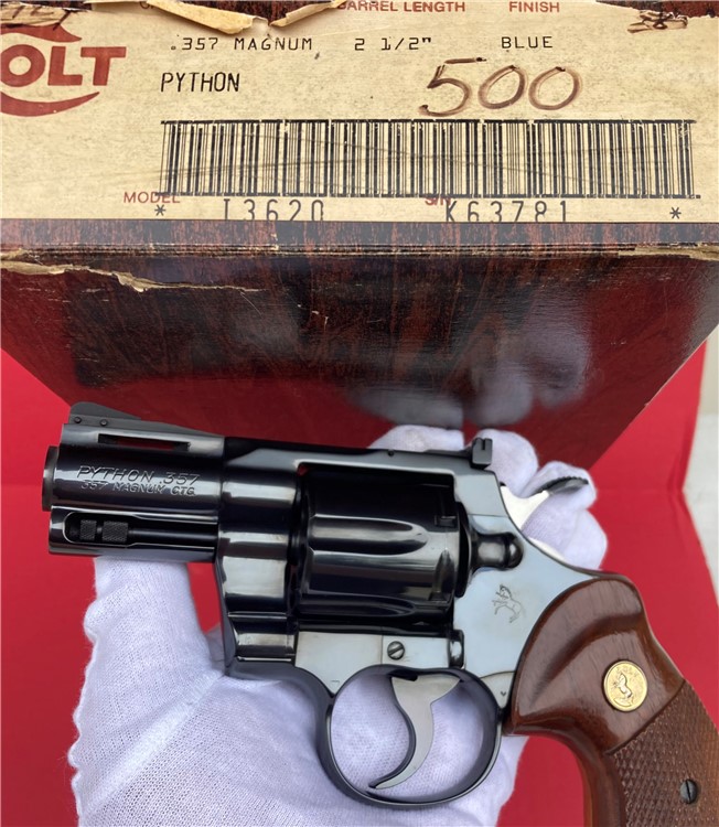1981 Colt Python Blue 2 1/2" 2.5" Factory Original Mint Like New in Box!-img-0