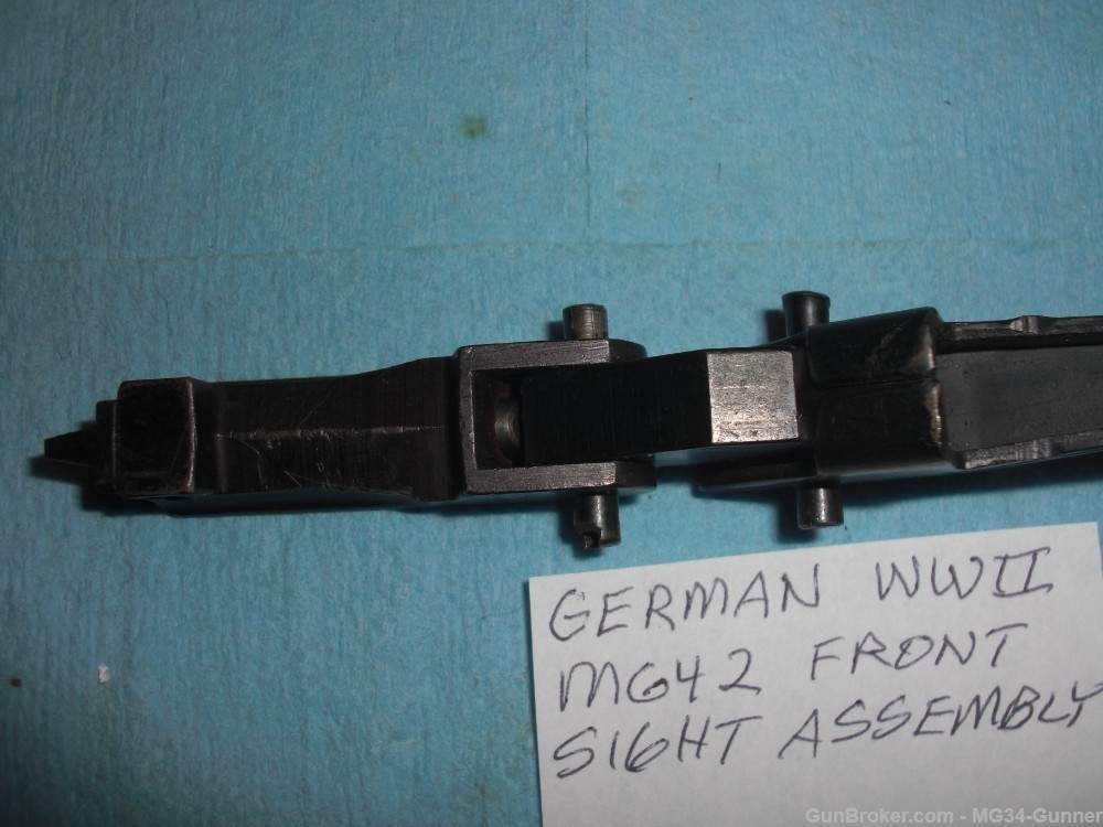 German WWII MG42 Front Sight Assembly - NEAR MINT CONDITION-img-3