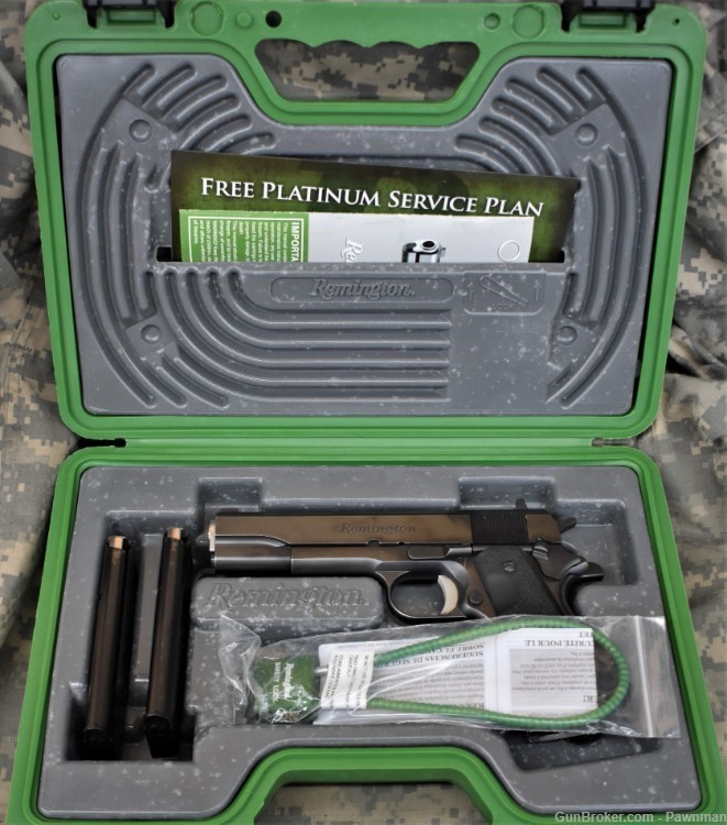 Remington 1911 R1 in 45ACP w/case & papers-img-11