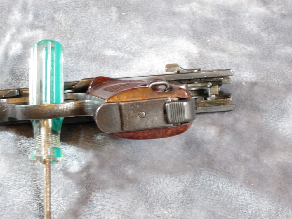 Early Production German Spreewerk CYQ P38 Pistol-img-13