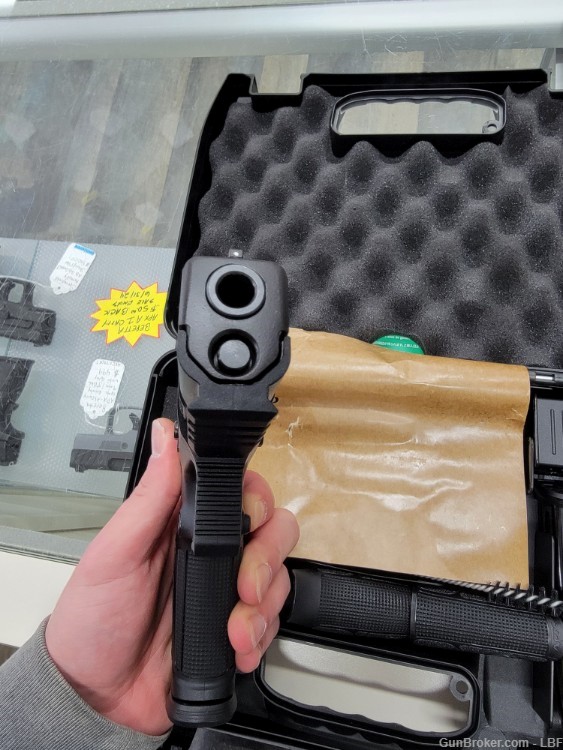 Beretta APX A1 Full Size 9mm 4.25" Bbl. Optic Ready-img-4