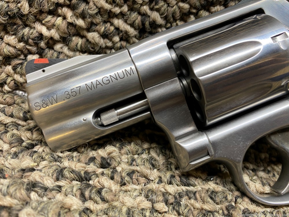 Smith & Wesson SA/DA 686-6 357 mag SS Finish Rubber Grip 2.5" BBL 7 Shot-img-3