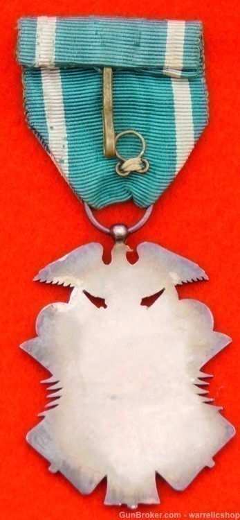 WW2 Japan golden kite medal-img-1
