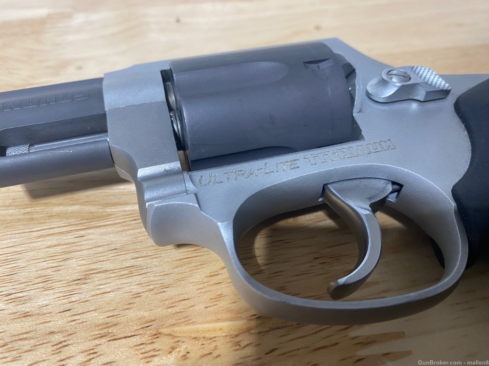 Taurus 85 Ultra Lite Titanium 38 special Revolver 2”-img-18