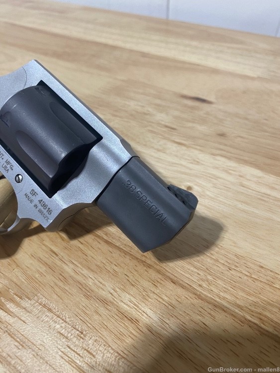 Taurus 85 Ultra Lite Titanium 38 special Revolver 2”-img-3