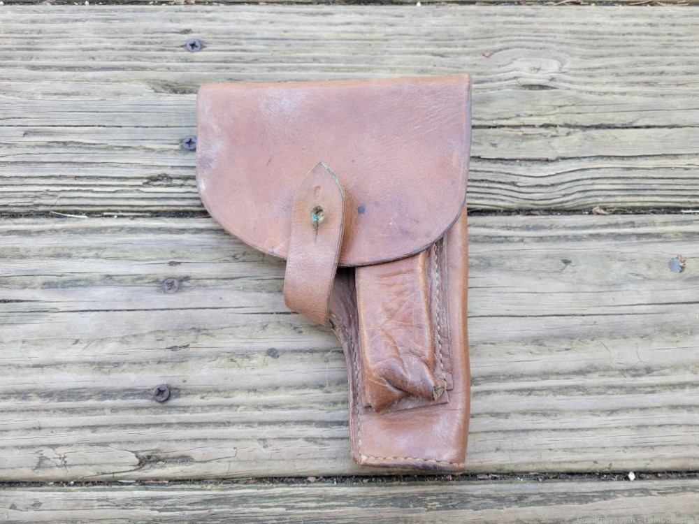 LOT OF TWO EASTERN EUROPEAN MILITARY HOLSTERS -img-8