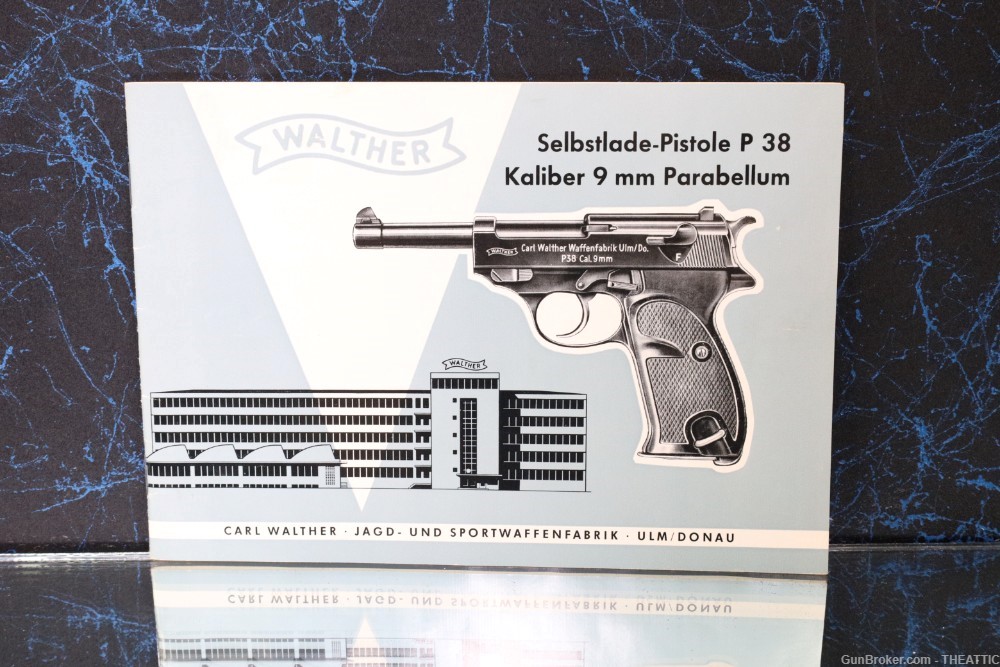 WALTHER P38 9MM W/BOX, MANUAL, TWO MAGS, EXTRA GRIPS, 1975, NEAR MINT!-img-61
