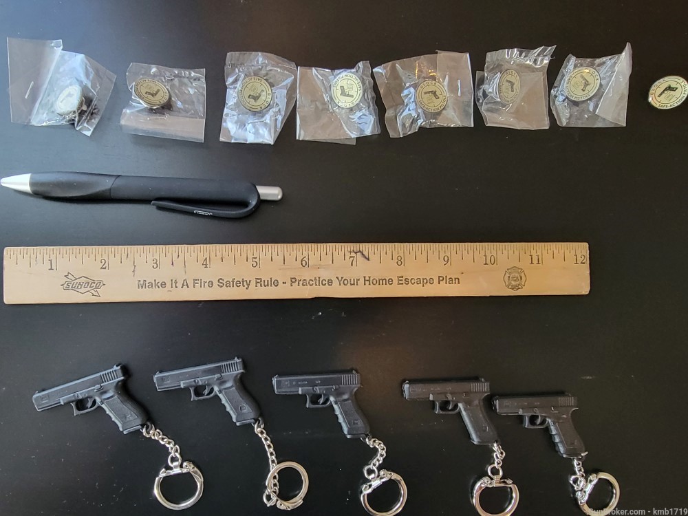 Glock Collectibles Rare Vintage Keychains, pins Etc.-img-0