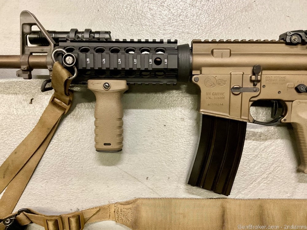 Colt AR-15 LE6920 M4 Carbine 5.56 Nato  LE serial number Tons of upgrades-img-2