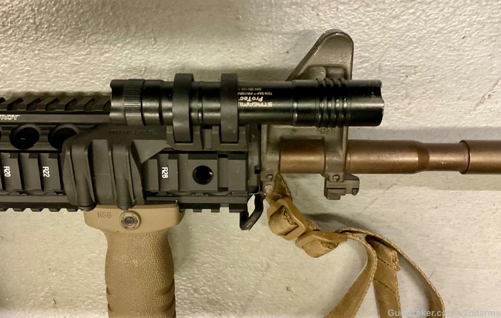 Colt AR-15 LE6920 M4 Carbine 5.56 Nato  LE serial number Tons of upgrades-img-9
