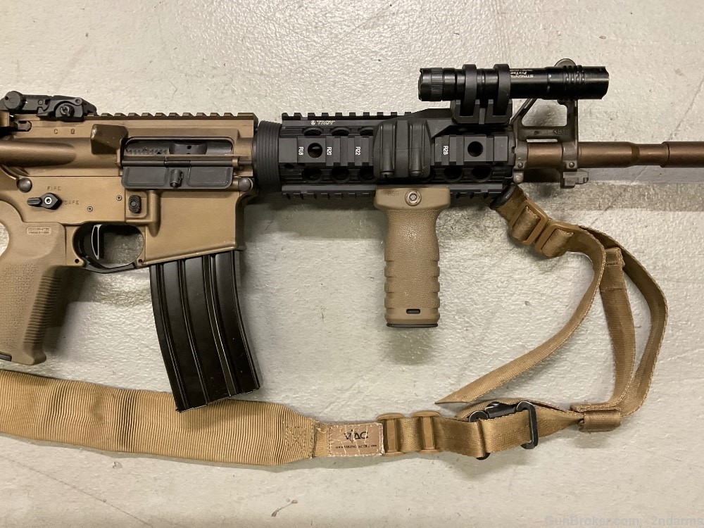 Colt AR-15 LE6920 M4 Carbine 5.56 Nato  LE serial number Tons of upgrades-img-8