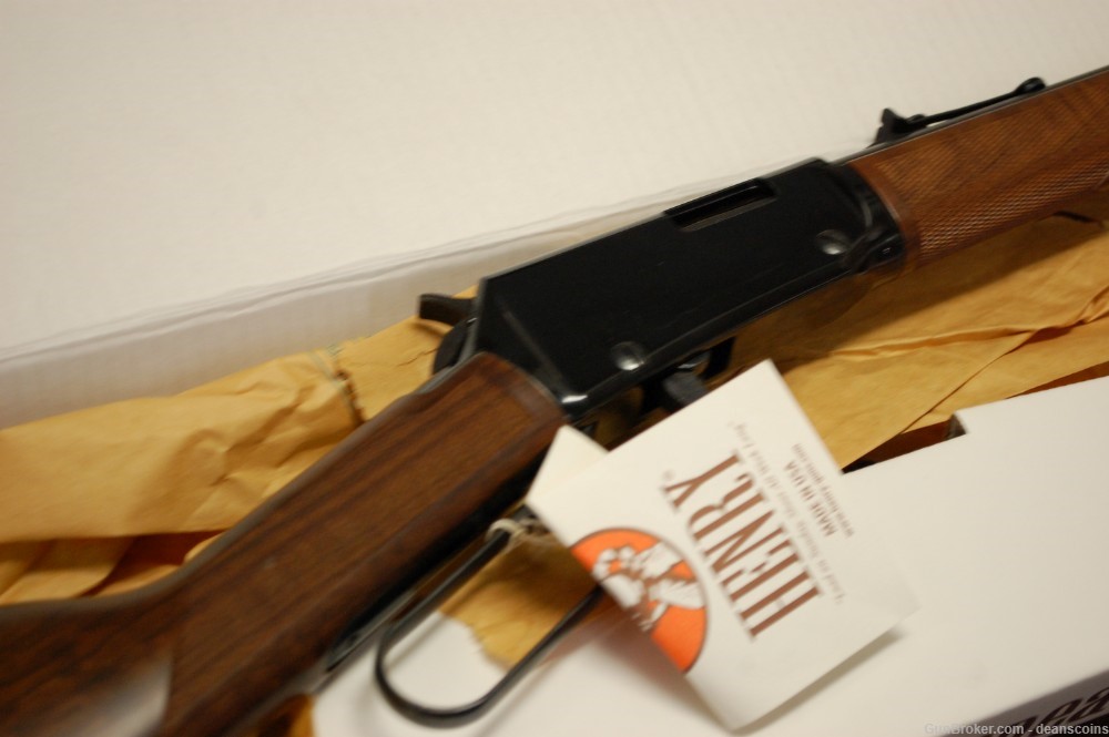 Henry Classic Lever Action 22 Magnum 19.25" Walnut Stock 22WMR NIB-img-9
