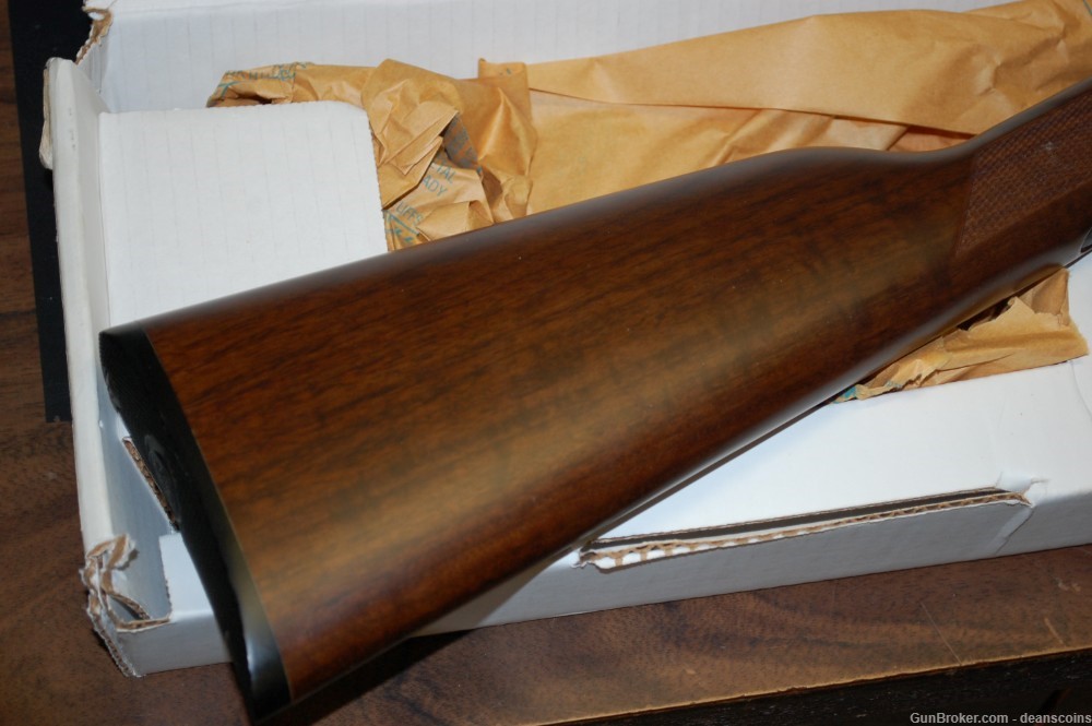 Henry Classic Lever Action 22 Magnum 19.25" Walnut Stock 22WMR NIB-img-8