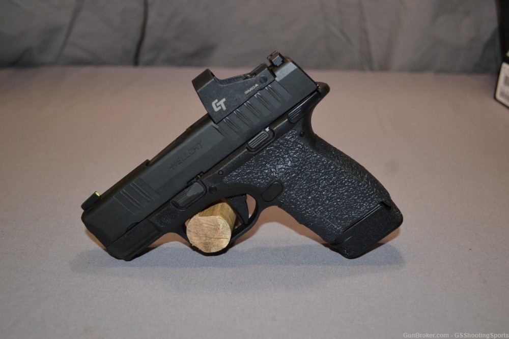 Springfield Hellcat 9mm W/ CT Red dot, 9 magazines, and 2 holsters-img-1