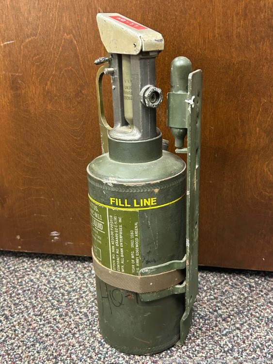 U.S. Army Decontaminating Apparatus - 1982/83 - Unused-img-3