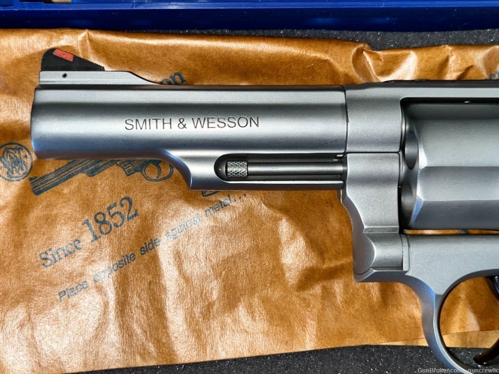 Smith & Wesson S&W Model 69 Combat Magnum 44Mag 162069 SS 4.25" Layaway-img-11