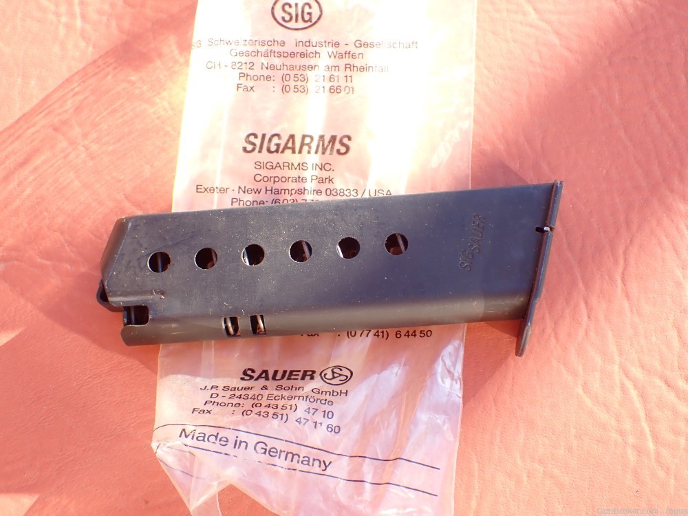 SIG SAUER P220 FACTORY 45ACP ZIG ZAG 7RD GERMAN MAGAZINE (NEW IN WRAPPER)-img-1