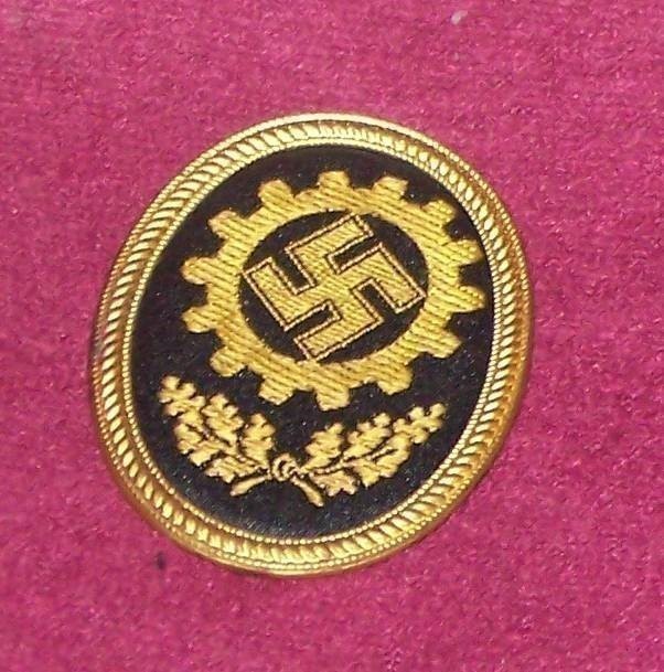 WW2 GERMAN NSDAP RAD DAF VISOR CAP BADGE #53-img-1