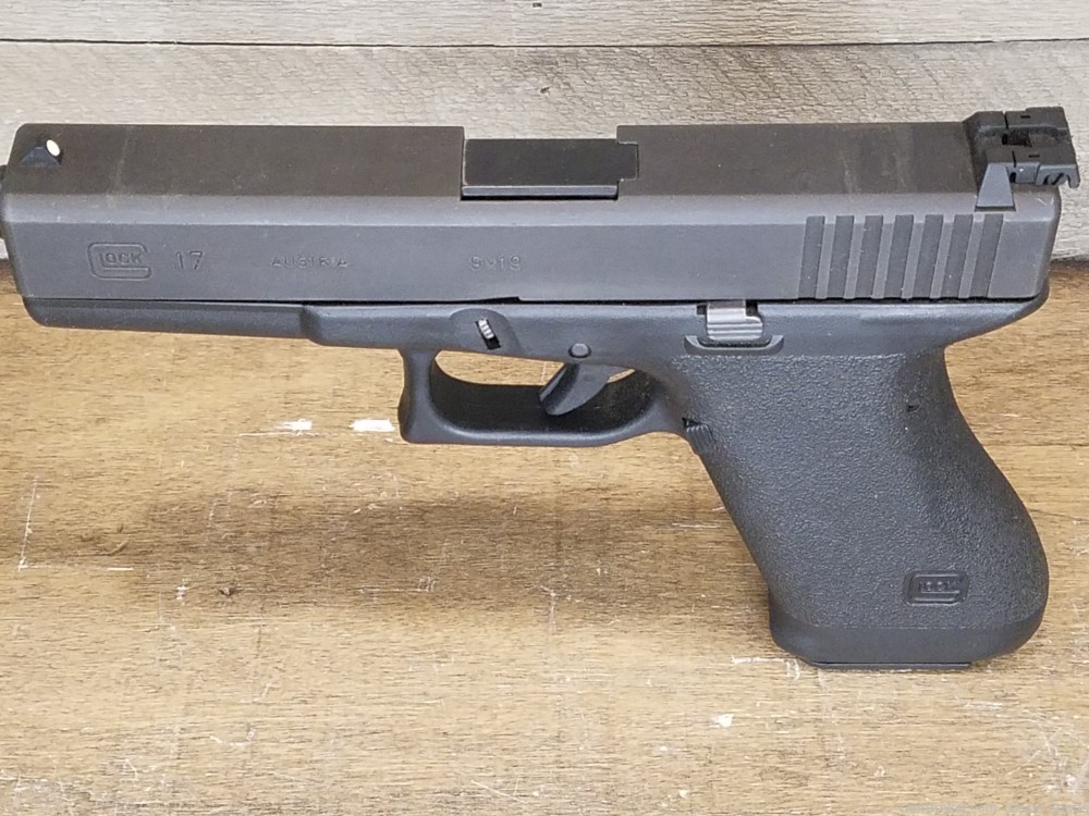 Glock 17 Gen 1 - G17 Gen1 9mm With Original Box - Used-img-3