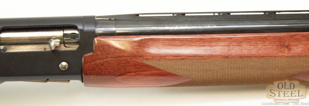 Browning Gold hunter 12 Ga Semi Auto Hunting Shotgun W/ Vent Rib Barrel-img-7
