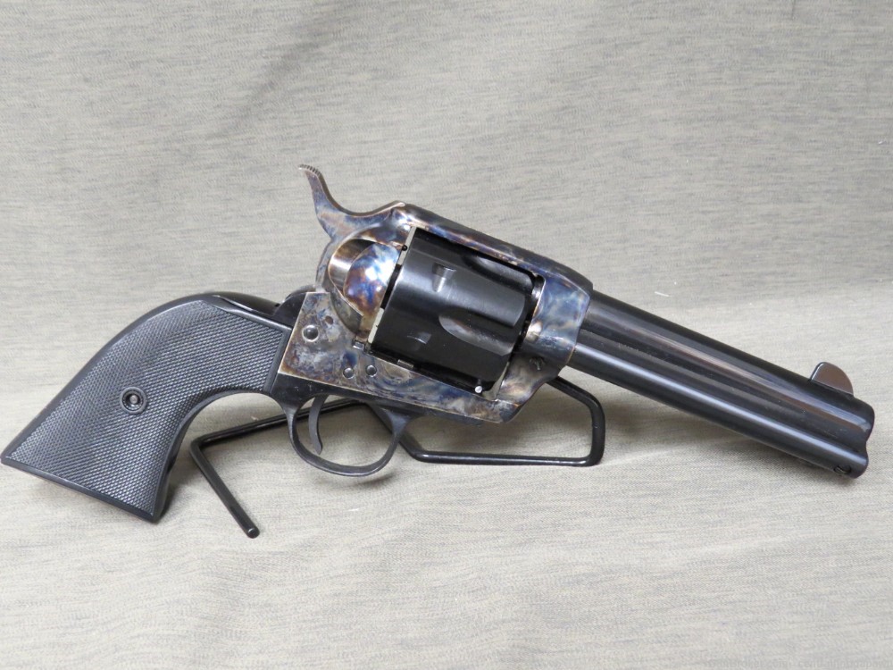 Taylor's & Co Pietta TC9 1873 SA 9mm Revolver 200109-img-4