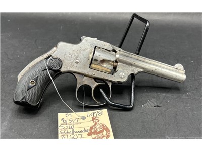 SMITH AND WESSON HAMMERLESS 32