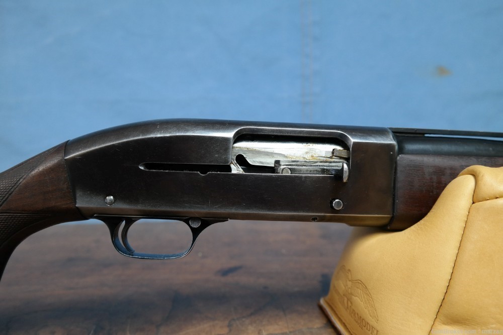 Winchester Model 50 12GA Semi-Automatic Shotgun -img-8